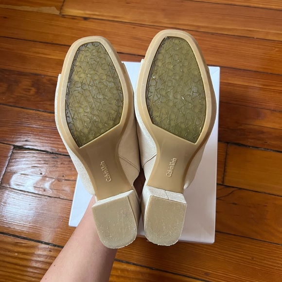 Calvin Klein “Cicelle” Suede Studded heels (US10) - Picture 4 of 8